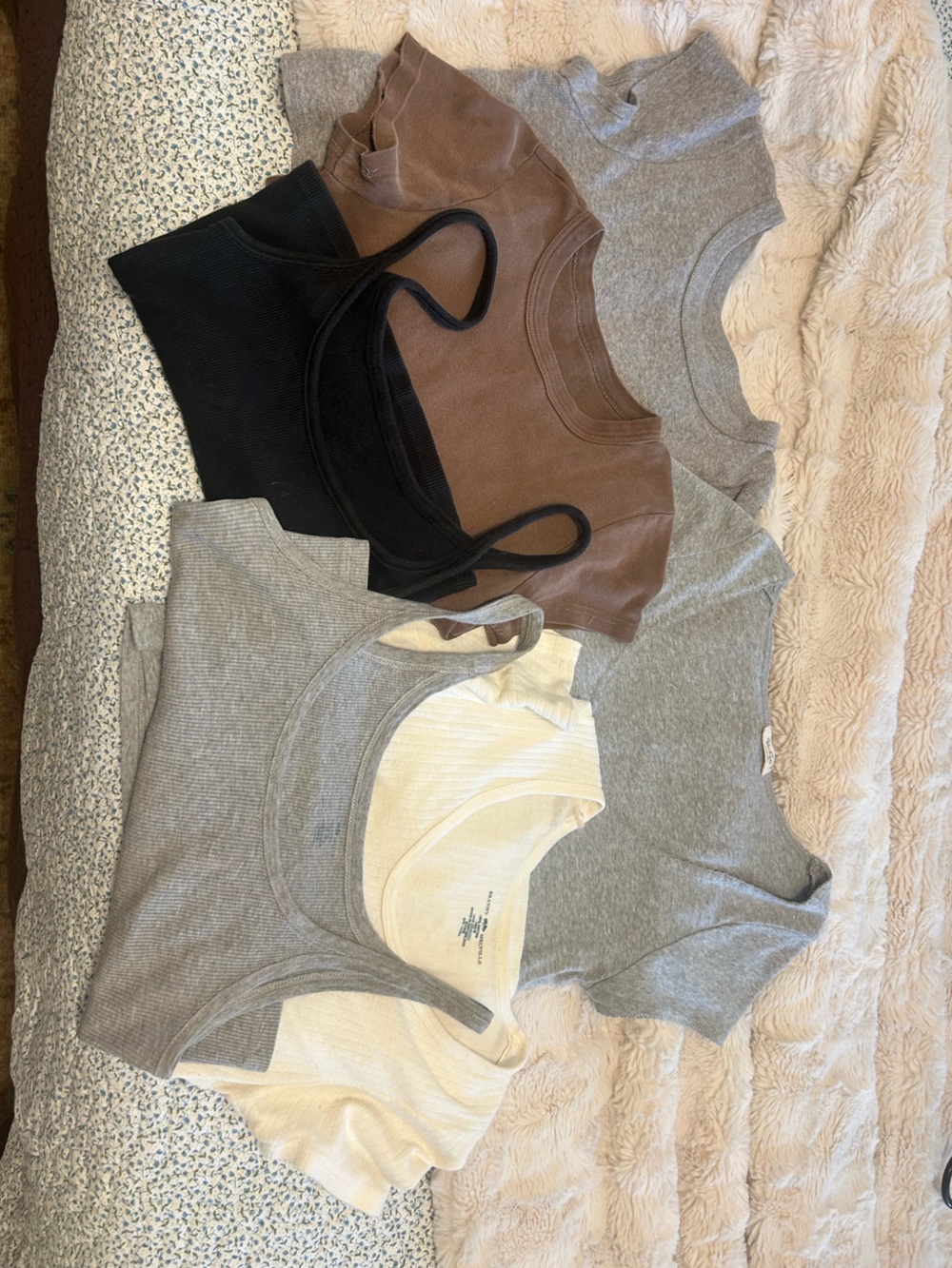 6 piece Brandy Melville Bundle